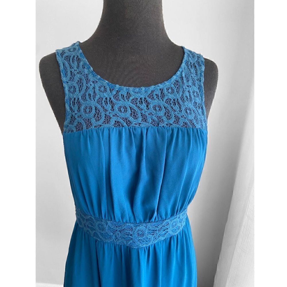 HD In Paris Blue Lace Sleeveless Dress 4 - Picture 9 of 13